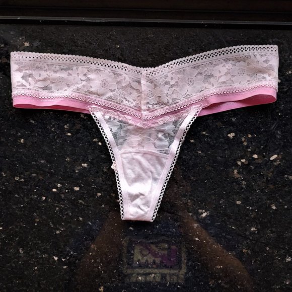 Victoria's Secret Panties bundle of 2 - Victoria's sport and pink thong size M - Picture 12 of 16